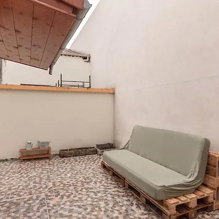 Cosy House Villa *